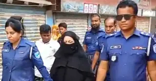 নারায়ণগঞ্জে স্বামীকে গলা কেটে হত্যার অভিযোগে আটক স্ত্রী